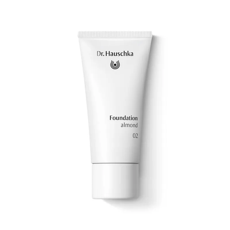 Hauschka Foundation (02 almond) Wochenendangebot